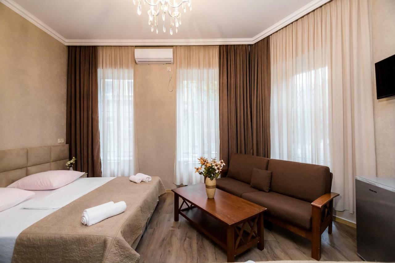 Star Hotel Tiflis Exterior foto